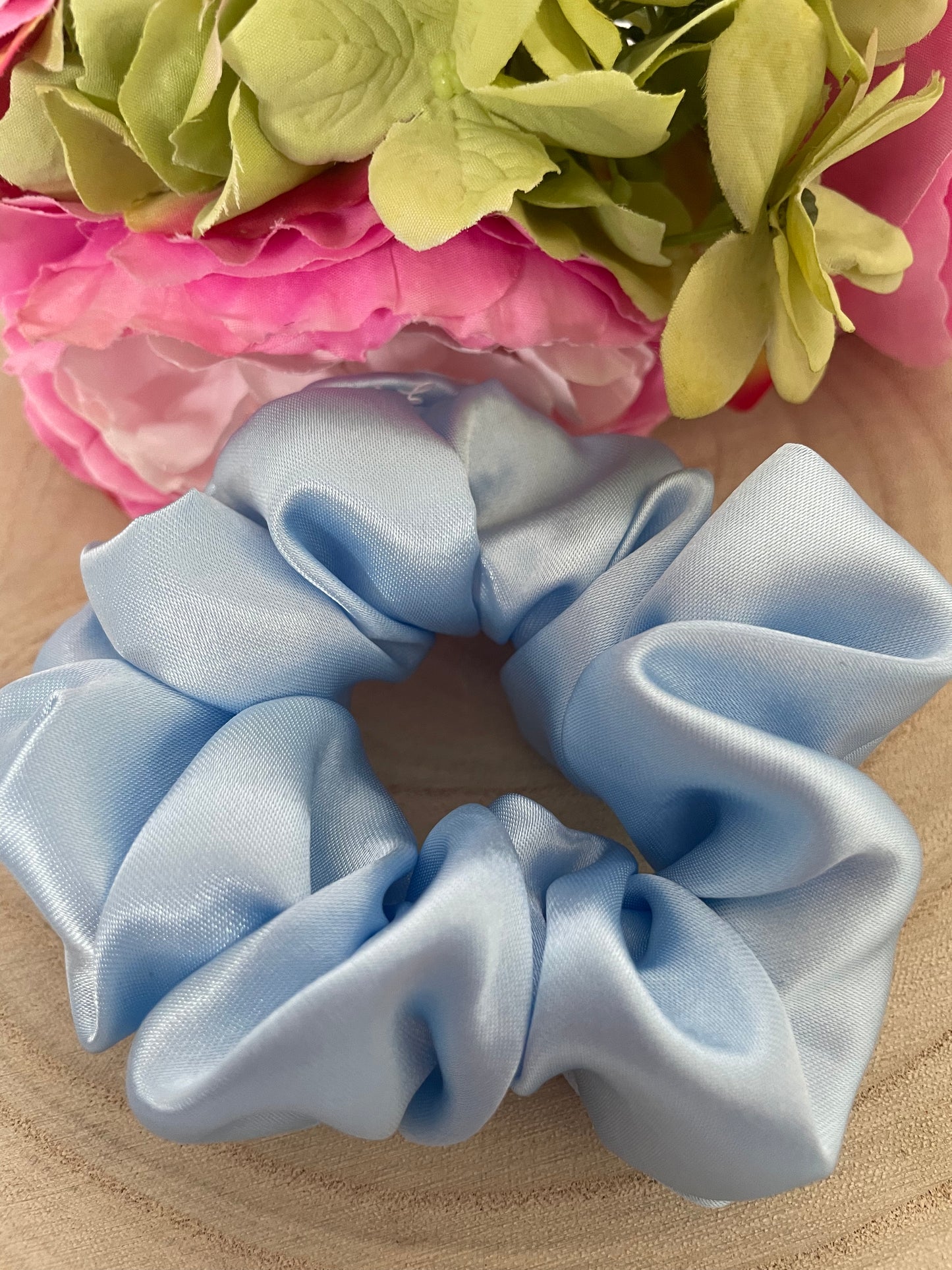 The Breeze Regular Scrunchie