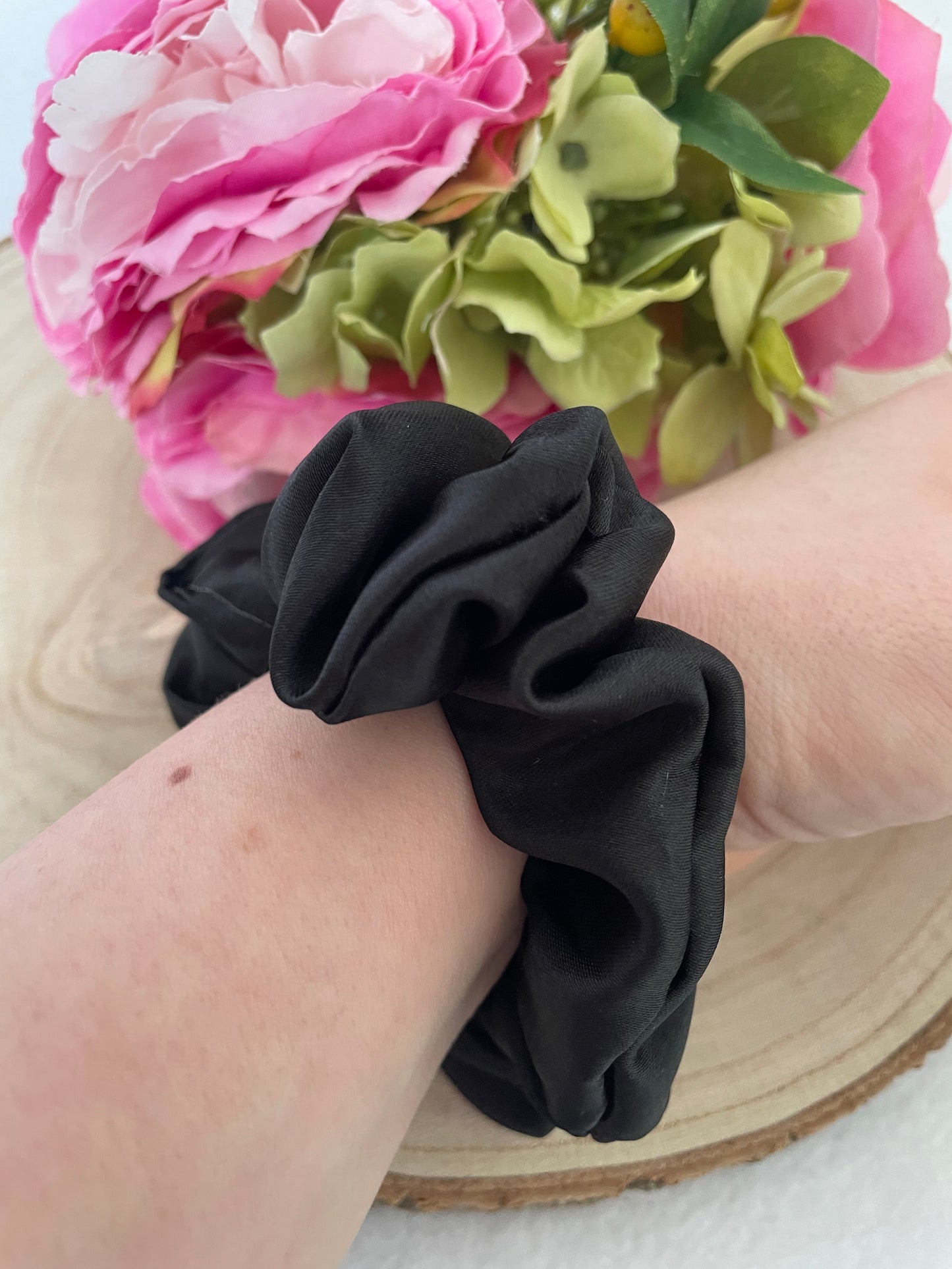 The Salem Regular Scrunchie