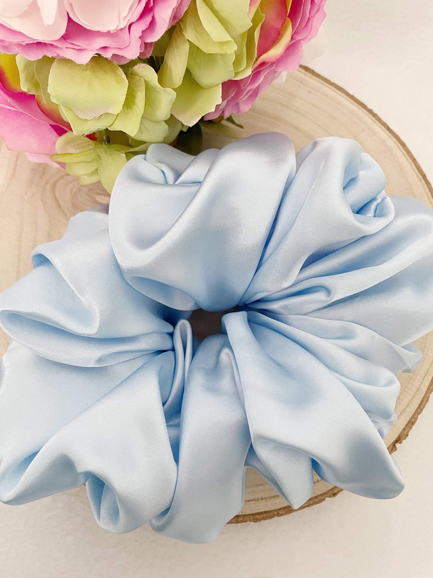 The Breeze XL Scrunchie